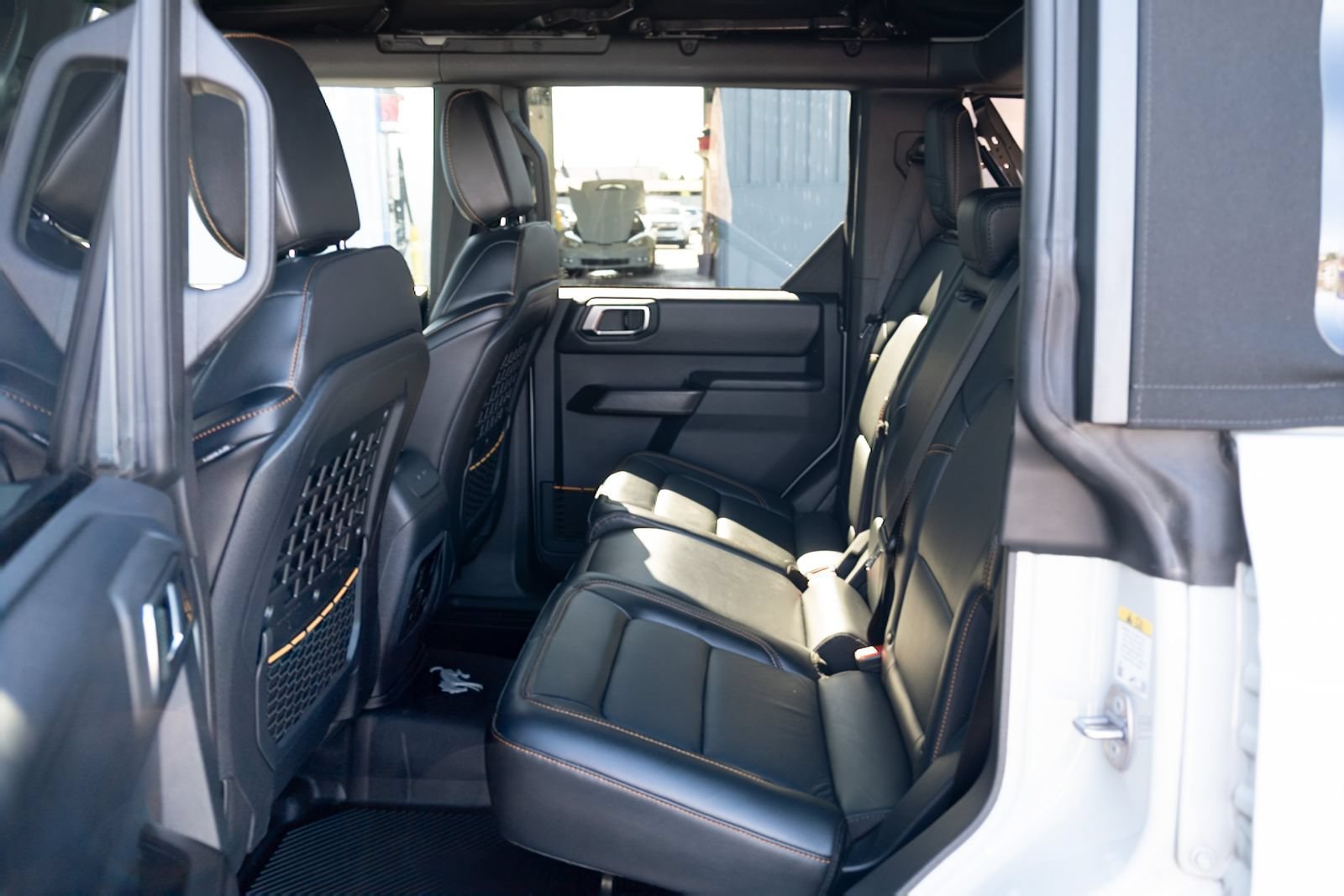 Used 2024 Ford Bronco Badlands AWD/4WD image 15