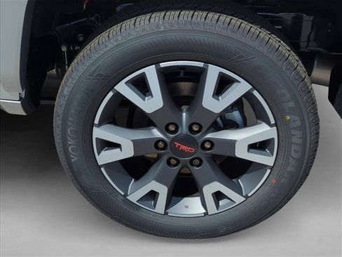 Used 2026 Toyota 4Runner TRD Sport Premium AWD/4WD image 9
