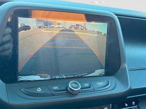 Used 2017 Chevrolet Camaro LT image 8