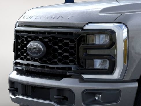 New 2026 Ford F250 Lariat w/ Black Appearance Package AWD/4WD image 17