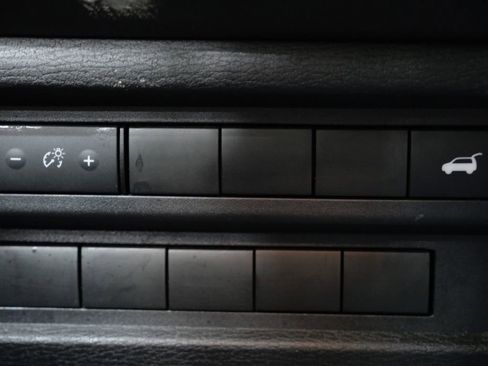 Used 2024 Mitsubishi Outlander SE image 14