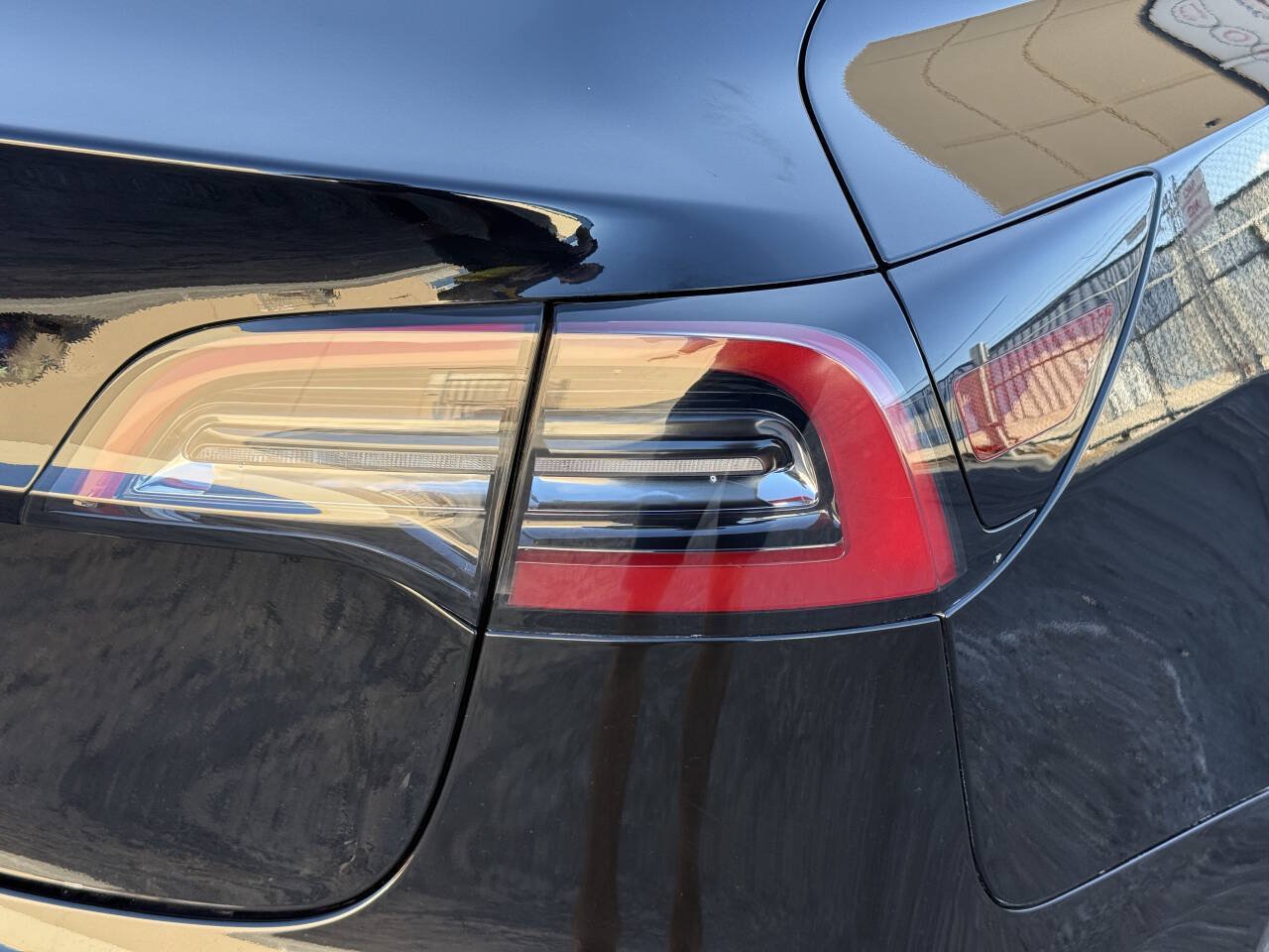 Used 2023 Tesla Model 3 Standard Range RWD image 17
