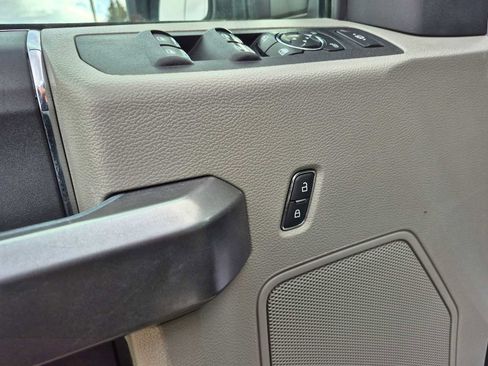 Used 2022 Ford F350 XLT w/ XLT Value Package image 14