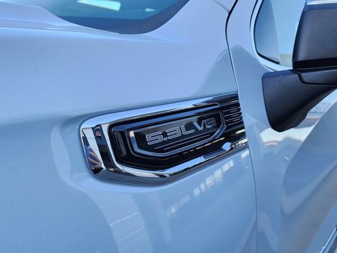 New 2026 GMC Sierra 1500 SLT w/ SLT Premium Plus Package image 11