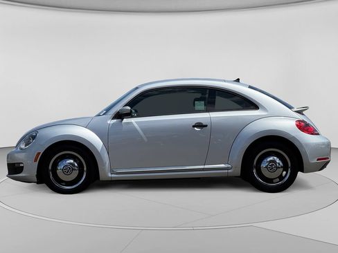 Used 2015 Volkswagen Beetle 1.8T FWD image 7