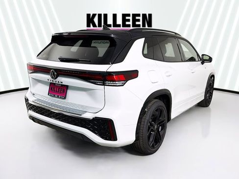 New 2026 Volkswagen Tiguan SE R-Line image 7