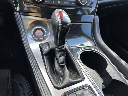 Used 2020 Nissan Maxima 3.5 S w/ Floor Mat Group image 24