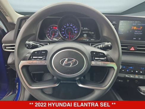 Used 2022 Hyundai Elantra SEL FWD image 21