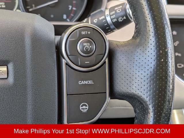 Used 2016 Land Rover Range Rover Sport HSE AWD/4WD image 25
