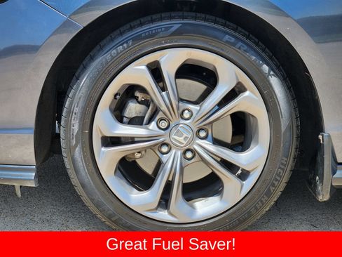 Used 2023 Honda Accord EX image 19
