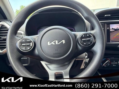 Certified 2023 Kia Soul LX w/ Option Group 015 FWD image 31