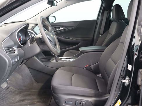 Used 2024 Chevrolet Malibu LT image 8