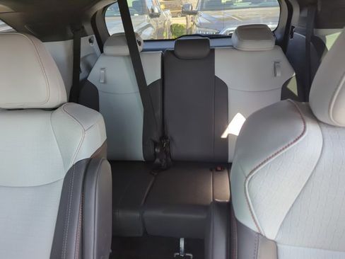Used 2024 Toyota Sienna XSE w/ XSE Plus Package image 25