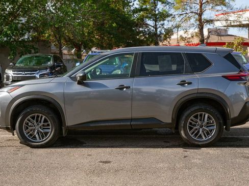 Used 2021 Nissan Rogue S AWD/4WD image 8