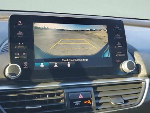 Used 2021 Honda Accord Sport image 30