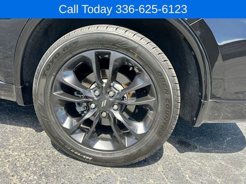 Used 2023 Dodge Durango R/T AWD/4WD image 13