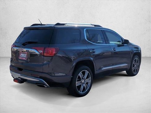 Used 2018 GMC Acadia Denali w/ Technology Package image 5