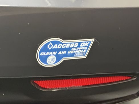 Used 2016 Tesla Model S 60 image 16