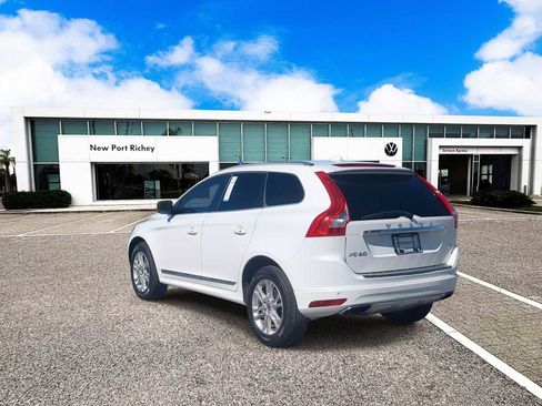 Used 2015 Volvo XC60 T5 Premier w/ Protection Package image 6