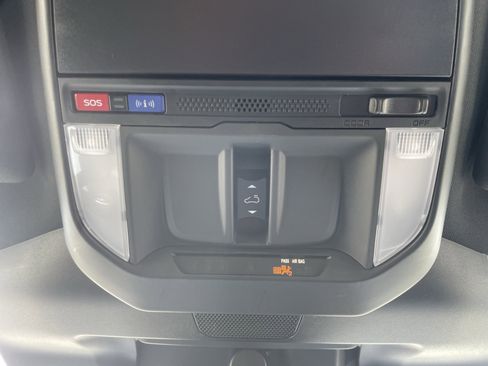 Certified 2026 Subaru Forester Premium AWD/4WD image 30