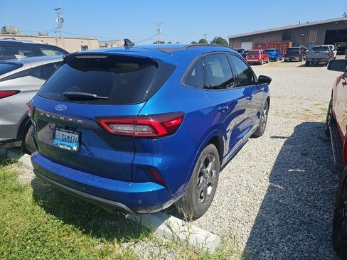Used 2023 Ford Escape ST-Line w/ Tech Pack #1 FWD image 7
