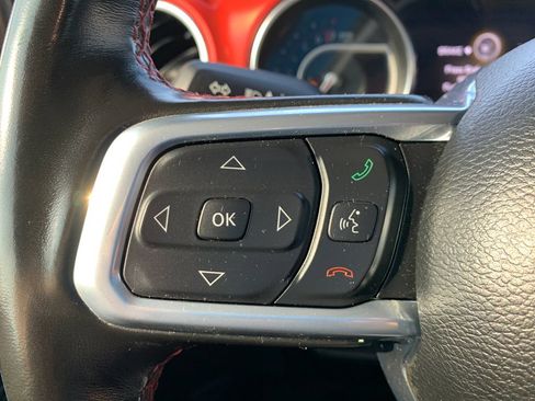 Used 2021 Jeep Gladiator Rubicon AWD/4WD image 19