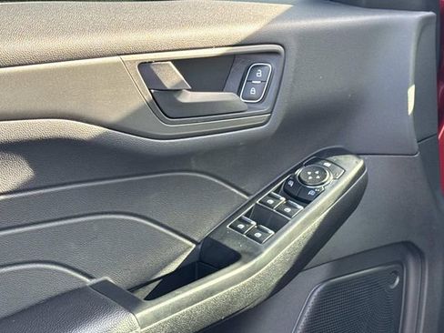 Used 2025 Ford Escape Active w/ Cold Weather Package image 16