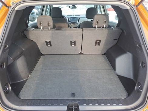 Used 2018 Chevrolet Equinox LS image 27