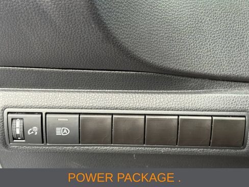 Used 2024 Toyota Corolla LE FWD image 7