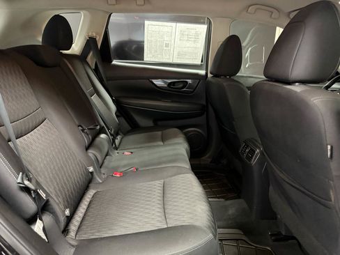 Used 2020 Nissan Rogue S AWD/4WD image 32