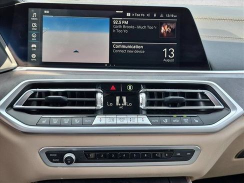 Used 2022 BMW X5 xDrive40i w/ Premium Package AWD/4WD image 14