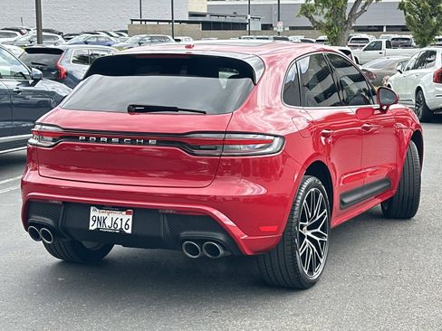 Used 2023 Porsche Macan image 4