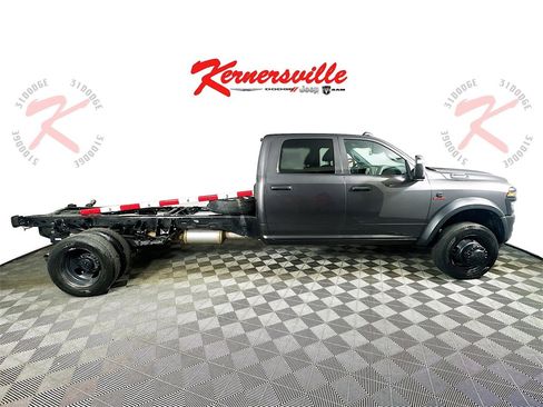 Used 2025 RAM 5500 Tradesman image 8