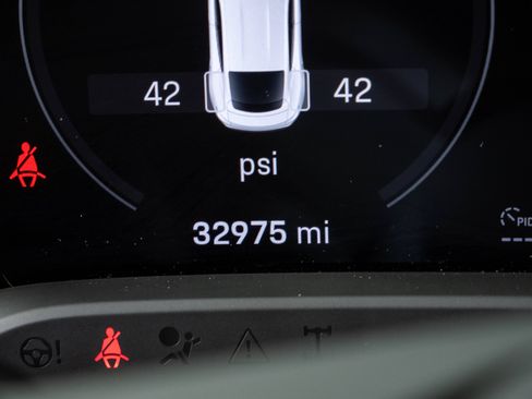 Certified 2023 Porsche Taycan 4S AWD/4WD image 12