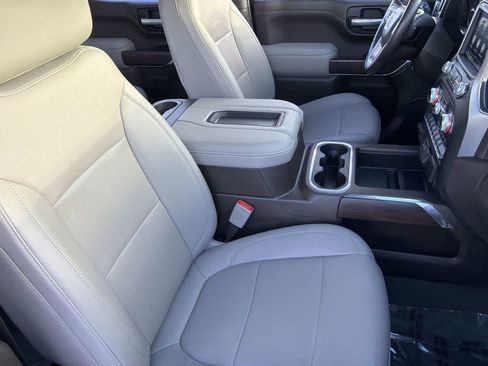 Used 2021 GMC Sierra 1500 SLT w/ SLT Convenience Package image 19
