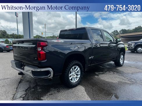 Used 2022 Chevrolet Silverado 1500 LT AWD/4WD image 6