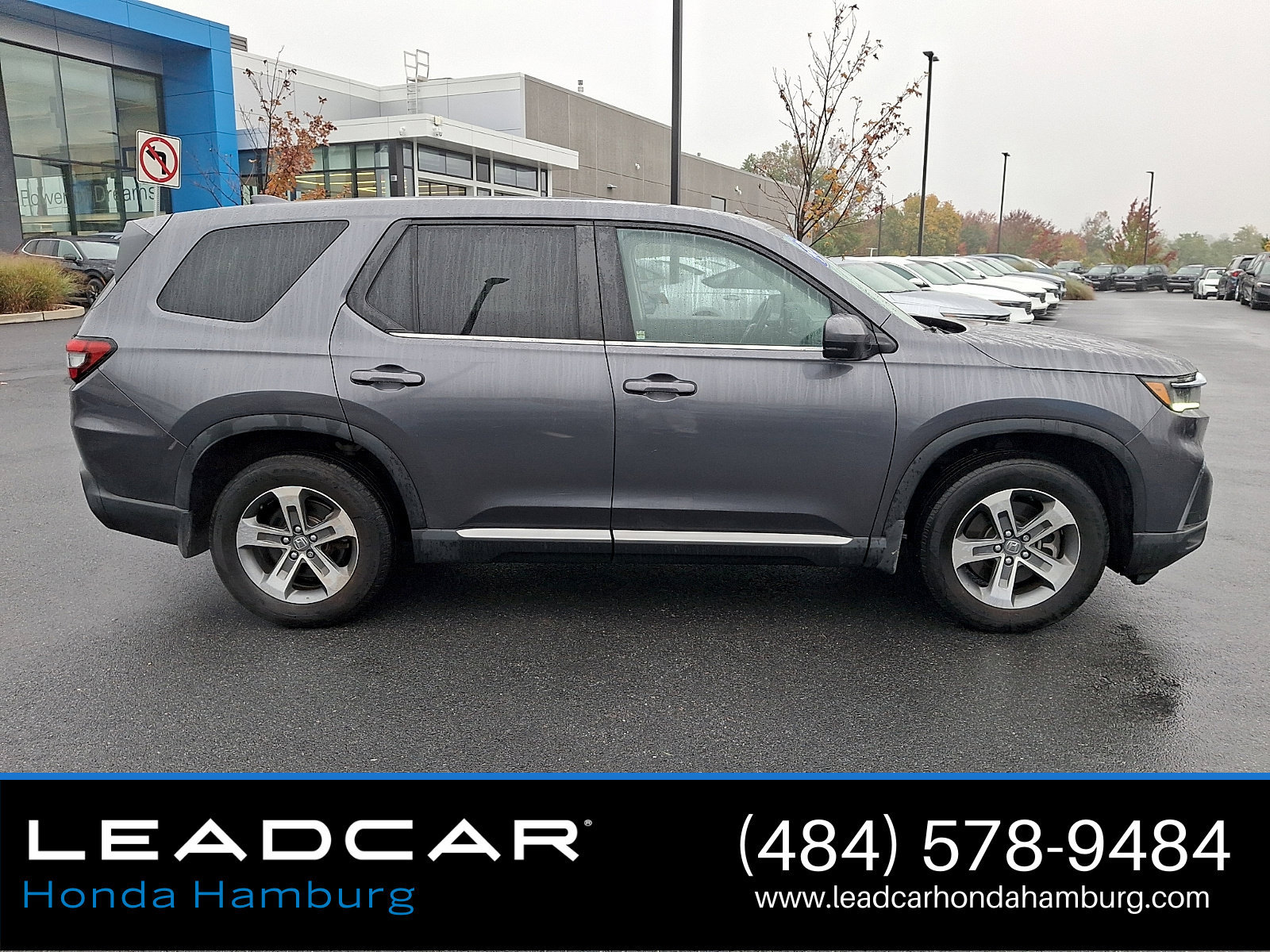 Used 2025 Honda Pilot EX-L image 7