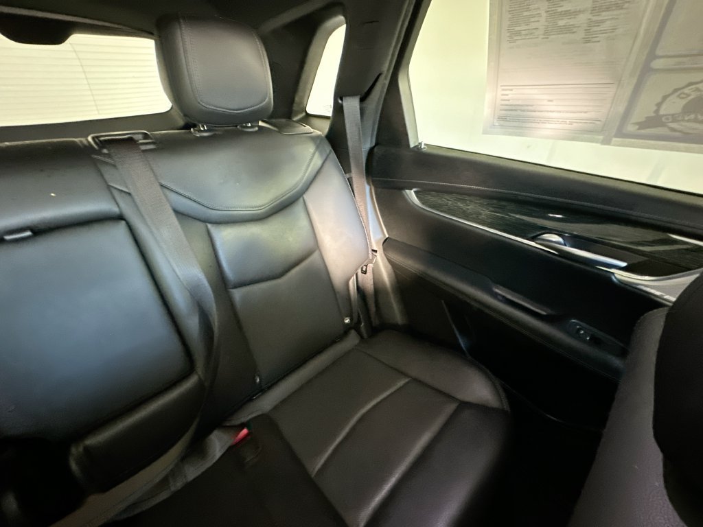 Used 2021 Cadillac XT5 Premium Luxury FWD image 14