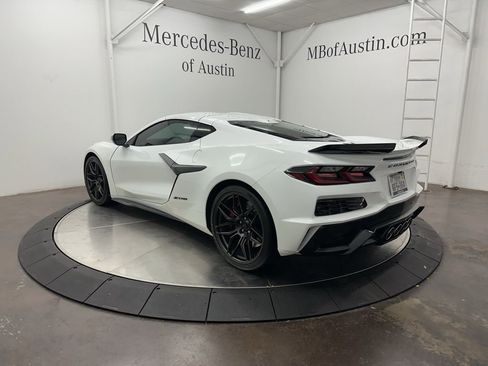 Used 2024 Chevrolet Corvette Z06 w/ Battery Protection Package image 5