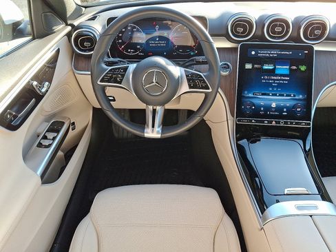 Certified 2025 Mercedes-Benz C 300 image 11