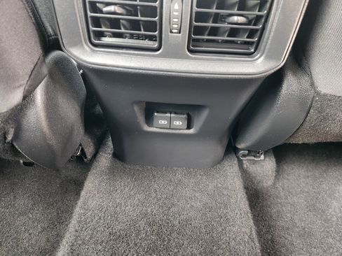 Used 2024 Toyota RAV4 XLE image 24