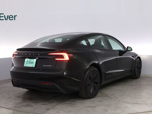 Used 2025 Tesla Model 3 Long Range AWD/4WD image 3