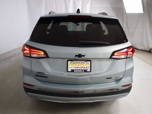 Used 2022 Chevrolet Equinox RS image 4