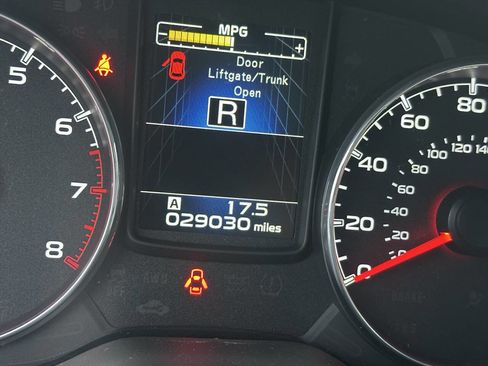 Used 2013 Subaru Outback 3.6R Limited image 17