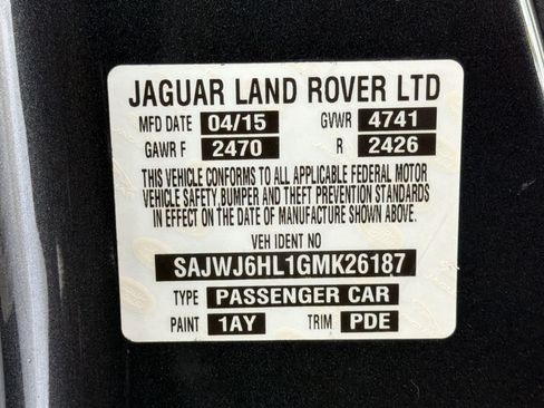 Used 2016 Jaguar F-TYPE R AWD/4WD image 26