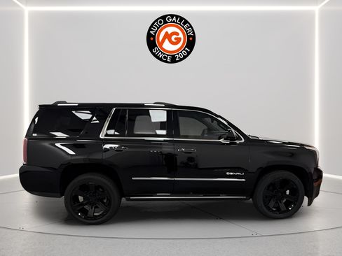 Used 2020 GMC Yukon Denali AWD/4WD image 2