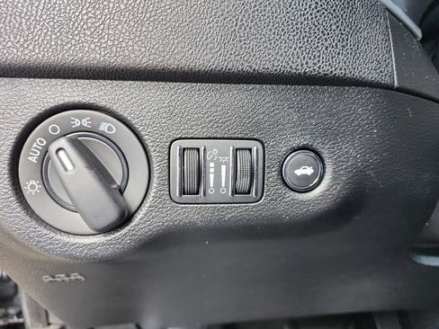 Used 2021 Dodge Charger SXT w/ Leather Interior Group image 14