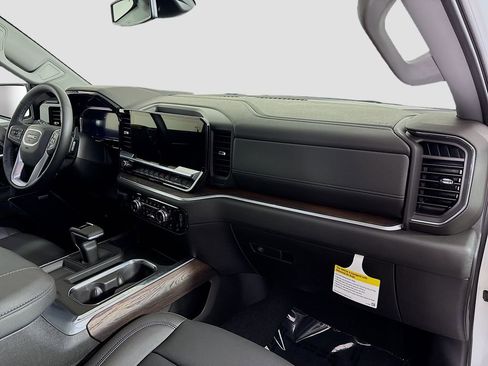 New 2026 GMC Sierra 1500 SLT w/ SLT Premium Package image 30