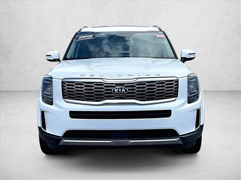 Used 2020 Kia Telluride S AWD/4WD image 3