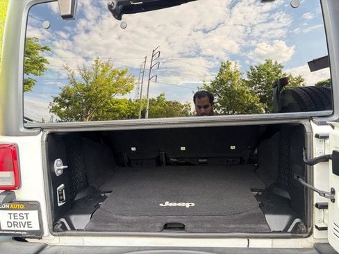 Used 2016 Jeep Wrangler Unlimited Sport w/ Quick Order Package 24S AWD/4WD image 37